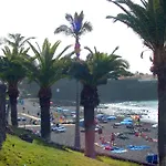 Апартаменты Cosy Place With Sea View By Helloapartments