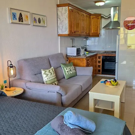 Apartment Cosy Place With Sea View By Helloapartments *