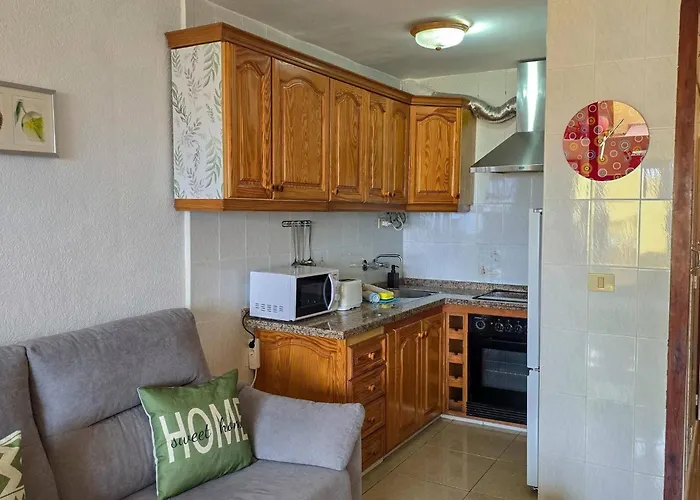 Cosy Place With Sea View By Helloapartments פוארטו דה סנטיאגו