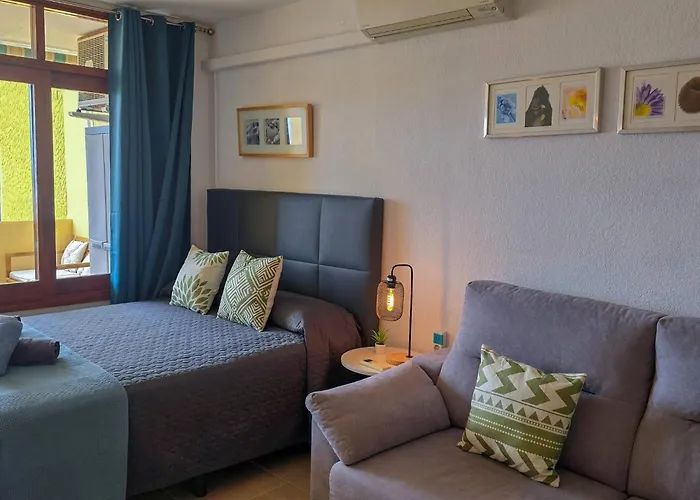 Cosy Place With Sea View By Helloapartments