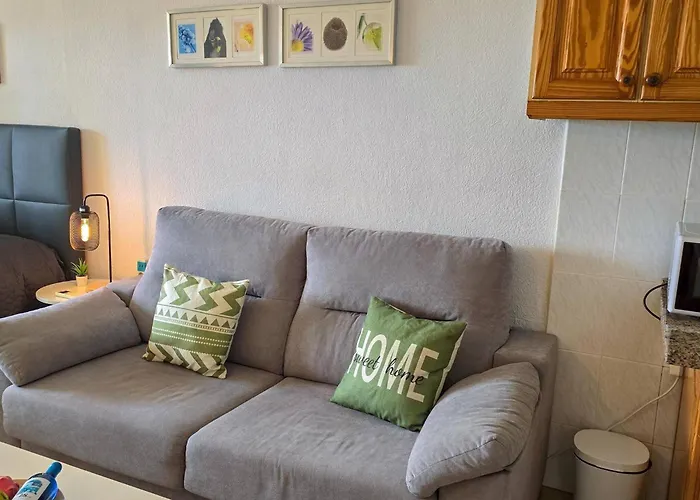 Cosy Place With Sea View By Helloapartments דירה *